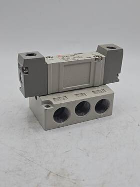 Sya7140-02n Smc Sup 0.15-0.7 Mpa. Pil. 0.7xp 0.1 -0.7 3b4