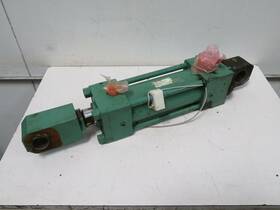 2sd100bb190-abc2 Taiyo 140h-7r Hydraulic Cylinder 14 Mpa T181759