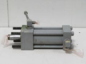 T178400 The S-p Mfg Corp Bt3-1/4x5nc Hydraulic Cylinder