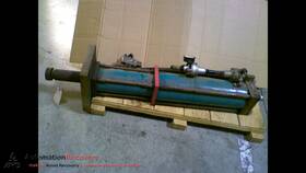 S15.30.100.120.lfus Tox Pressotechnik Air Oil Cylinder Length 4 Feet #161411 S15.30.100.120.lfus Tox Pressotechnik Air Oil Cylinder Length 4 Feet #161411
