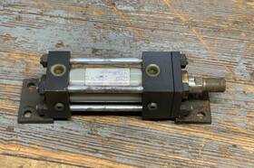 1lb40b70b30abd Toyooki Kogyo Co Tfa-sa Hydraulic Cylinder