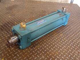 5krzzrvm Vickers Tz02hmxn Hydraulic Cylinder Series Tz 3000psi 4/2x15