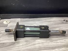 Cjt70-fa50b80b-cba Yuken Double Rod Stroke Hydraulic Cylinder #101b113pr3