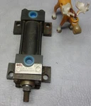 1C8008-594-1B Hydro Line Hydraulic Cylinder R2A 1.5X2. Fixed Price $120.16.