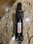 Vickers Danfoss HA0025 J250 1500PSI Hydraulic Cylinder. Fixed Price $69.00.