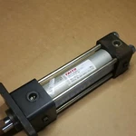 Taiyo 70H-7 Hydraulic Cylinder 2FA40BB100-AB. Fixed Price $88.00.