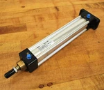 Parker 40 CHMPU14MC 200.0 Series Pneumatic Cylinder - New. Fixed Price $29.53.