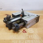 Phd SDC25X21/2-AE-BR Pneumatic Slide Cylinder, 1-3/8" Bore, 2-1/2" Stroke Used. Fixed Price $82.12.