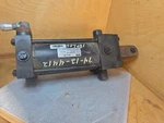 Parker 03.25 D2ANUS14 5.250 NJ2-PD-US-2.062 Pneumatic Cylinder Trunion. Fixed Price $165.75.