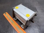 Phd 10663086-01 Pneumatic Cylinder CRS3U X -BB-T11 & Mount. Fixed Price $28.49.