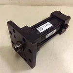 Parker Cylinder 02.00 JB2HT19A 4.000 Used #71661. Fixed Price $135.30.