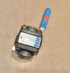 Nos Neles Jamesbury Ptfe Ball Valve 1/2" 4A 2200 TT1 (shelf Wear - See Pics). Fixed Price $21.99.