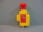 Numatics VL30G04Y Lockout Valve 150PSIG Used. Fixed Price $26.99.