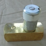 Parker F800BT Hydraulic Flow Control Valve 1/2" 2000 Psi. Fixed Price $99.99.