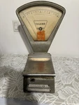 Vintage 1961 Toledo 4 Lb. Capacity Heavy Duty Scale Model # 3111 Works Great!. Fixed Price $199.00.