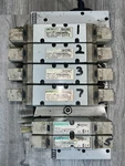 Numatics Manifold Block With (4) 354BB6Z2MN00061 & (2) 122BB5Z2MN00061 (A10C). Fixed Price $120.00.