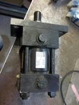 Parker 02.50 J2HLU14A 1.000 Pneumatic Cylinder (646). Fixed Price $135.00.