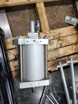 Cylinder 200-160-0841 0619-1030 Please Look At The Pictures Carefully. Fixed Price $528.00.
