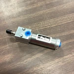 Parker 01.06 Bfdsrm 1.000 Pneumatic Cylinder WD458069. Fixed Price $59.99.