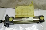 Taiyo Parker 35H-3R Hydraulic Cylinder 1FA32N130-AG3 32MM Bore, 130MM Stroke. Fixed Price $90.00.