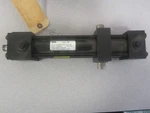 Parker 40 CDDHMIRLS19MC 180.0 3300 Hydraulic Cylinder. Fixed Price $150.00.