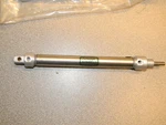 Clippard UDR-8-3-MB,1/2" Bore S/s Cylinder, Universal Mount, Rotating Rod New. Fixed Price $30.00.