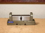 Schunk Kgg 70-48 303056 Pneumatic 2-FINGER Parallel Gripper ( 7254). Fixed Price $150.00.