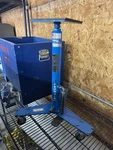 Tronair 04-6000-0900 Battery Lift Jack. Fixed Price $1000.00.