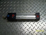 New Parker 40 CTMPRLU14MC Pneumatic Cylinder Series. Fixed Price $38.50.