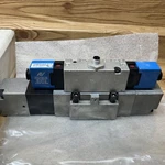 Automatic 407D67S39DS3DB7 Pneumatic Solenoid 150 Psig Coil 7201-9DB48V/24VDC New. Fixed Price $150.00.