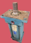 Vickers 1558500 Hydraulic Cylinder. Fixed Price $125.00.