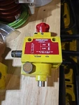 Numatics VL33N04Y Manual Lockout 150 Psig 10.3 Bar. Fixed Price $64.00.