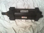 Schrader Bellows Industrial Cylinder PAC118121-NEW No Box. Fixed Price $188.38.