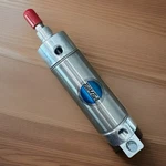 Bimba M-172-DP 1-1/2 Bore 2" Stroke Double Acting Pneumatic Air Cylinder. Fixed Price $40.00.