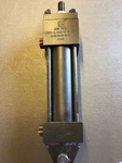 Eaton Hydro-line LR5C-2.5X1.5 B-.63-2-N-N-N-1-1 Cylinder (tb). Fixed Price $33.95.