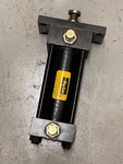 Parker Hydraulic Cylinder 3.25 J2HT13 6 Stroke 3000PSI Used Industrial. Fixed Price $225.00.