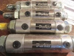 Lot Of 4 New Sealed Parker Schrader Bellows 7" Pneumatic Steel Cylinders. Fixed Price $45.55.