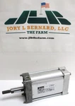 Parker , P82G63-3100U Cylinder Surplus. Fixed Price $98.00.