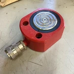 30T Bva HF3005 Flat Body Hydraulic Ram Cyl. Max Psi 10,000/700BAR. Fixed Price $275.00.