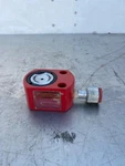 Central Hydraulics 10 Ton Short Body Ram 95979. Fixed Price $50.00.