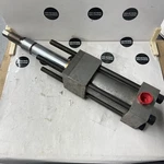 Eaton Hydroline N5M-2X2.5-B-1.36-2M-S-X-R-1-3-HA0029 PN:5044145 (used). Fixed Price $375.00.