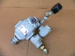 Nachi R-T06-3-E20 Hydraulic Relief Valve 3.5-21MPA. Fixed Price $209.99.