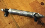 Norgren RLC01J-DAN-AA90 Pneumatic Cylinder, 3/4" Bore 1-1/2" Stroke Used. Fixed Price $16.42.