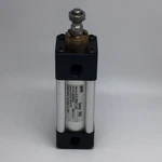 Parker 01.50-J2MAU18-2.000 Series Cylinder 1.5" Piston 2" Bore. Fixed Price $108.00.