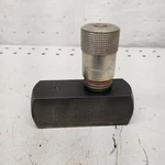 Parker 800S Flow Control Valve, 5000 Psi, 15 Gpm, 44035 U.s.a.. Fixed Price $80.95.