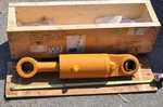 Case Hydraulic Cylinder G109823 New Box Nsn 3040-01-281-1100 Fits 1150E. Fixed Price $350.00.