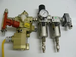 Parker 0R37B Ross 2773A4082 Smc 10-AW3000-N03BG9-JN Pneumatic Regulator Assembly. Fixed Price $229.99.