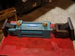 Vickers Hydraulic Cylinder Series 3000PSI, 4/2X6, TZ10HM5N4KR06000. Fixed Price $239.00.