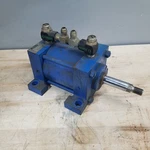 Lynair A-5MA42-3, BORE:5", STROKE:3" Pneumatic Cylinder Used. Fixed Price $108.29.