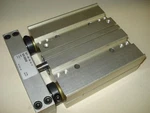 Destaco Robohand DLT-20-B-C-1 Pneumatic Slide Cylinder Nsnp. Fixed Price $126.75.